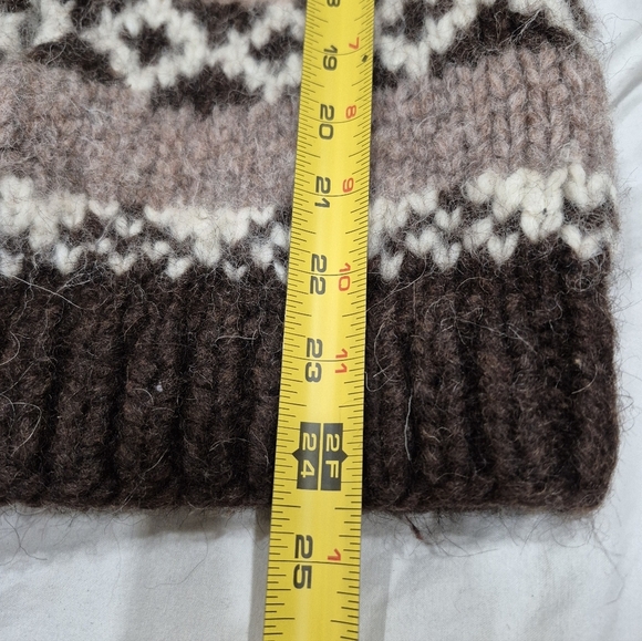 Vintage Cowichan Cardigan Sweater Thick Warm Wool - Picture 15 of 17